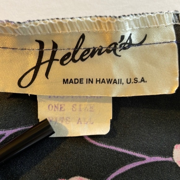 Helena’s floral, versatile, Hawaiian, beach cover up dress . - Picture 11 of 12